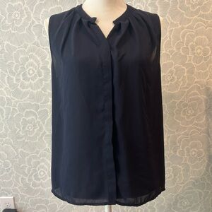 Collective Concepts Navy Button Down Tank - Sz M